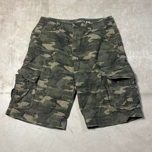 2013 mossimo cargo camo shorts